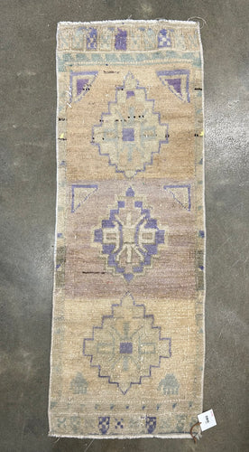Vintage Mini Rug No. 675