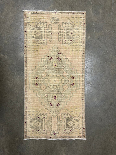 Vintage Turkish Mini Rug No. 696