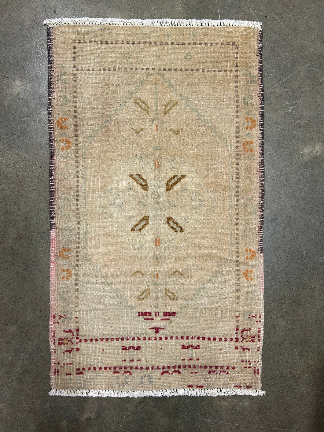 Vintage Mini Rug No. 694