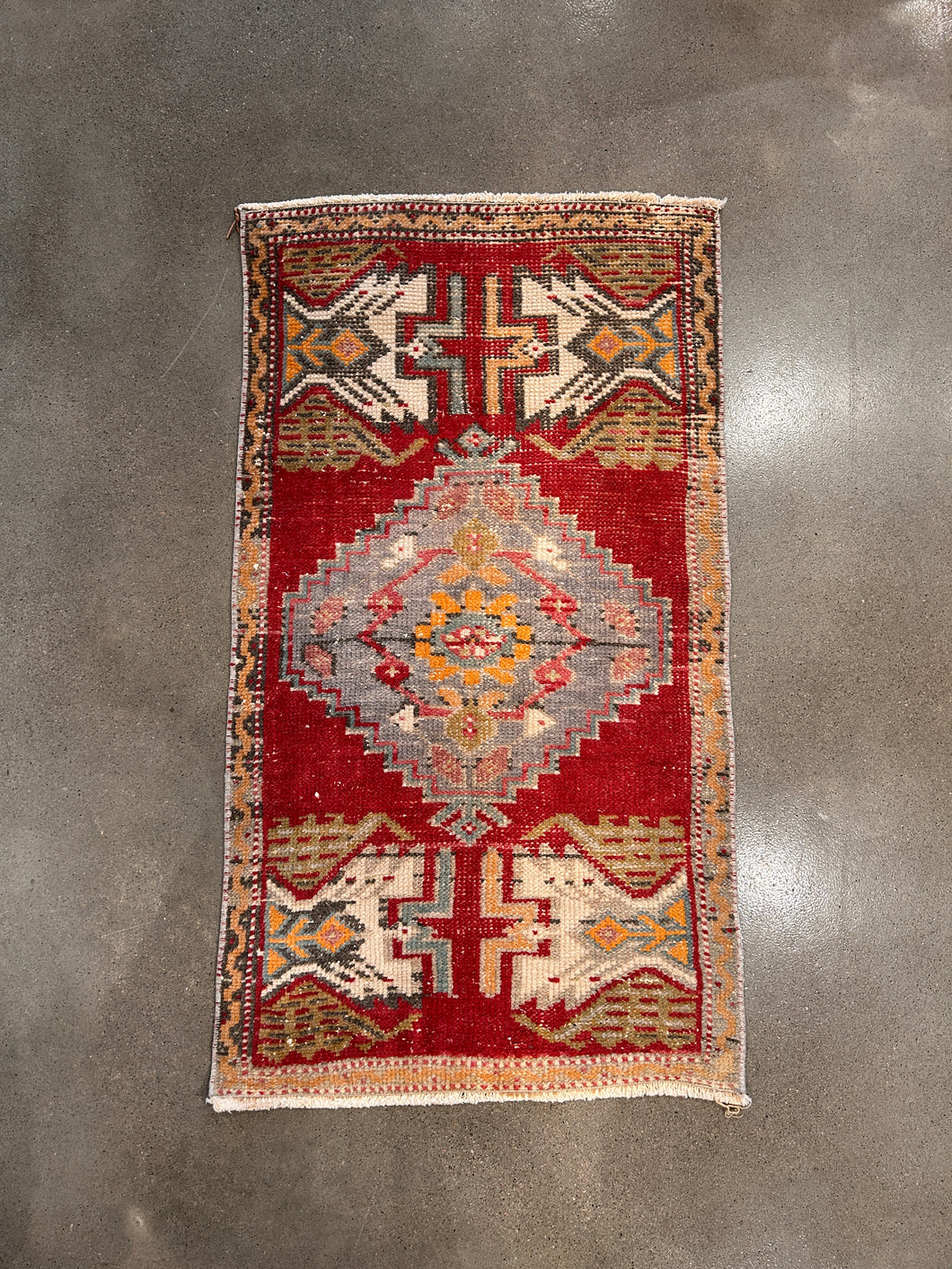 Vintage Mini Rug No. 684